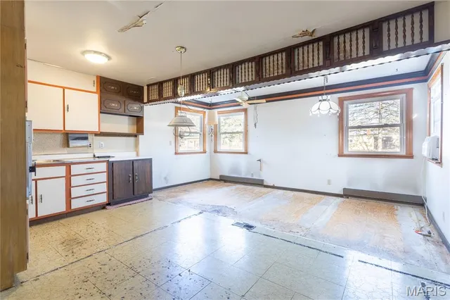 $104,900 | 127 Yankee Drive, St. Charles, MO 63303