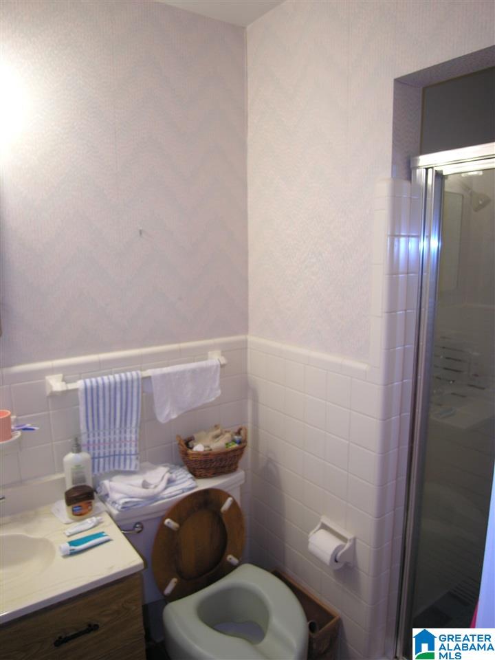 536 Edgecrest Circle Birmingham, AL 35209 - Photo 21 of 33