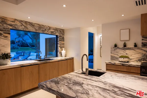 $3,995,000 | 483 East Santiago Way, Palm Springs, CA 92264