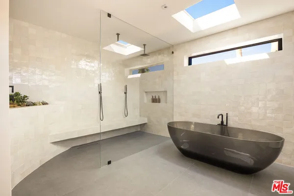 $3,995,000 | 483 East Santiago Way, Palm Springs, CA 92264
