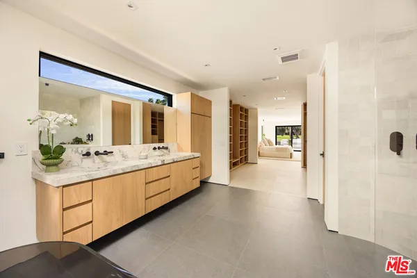 $3,995,000 | 483 East Santiago Way, Palm Springs, CA 92264