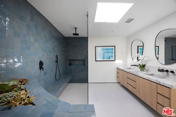 $3,995,000 | 483 East Santiago Way, Palm Springs, CA 92264