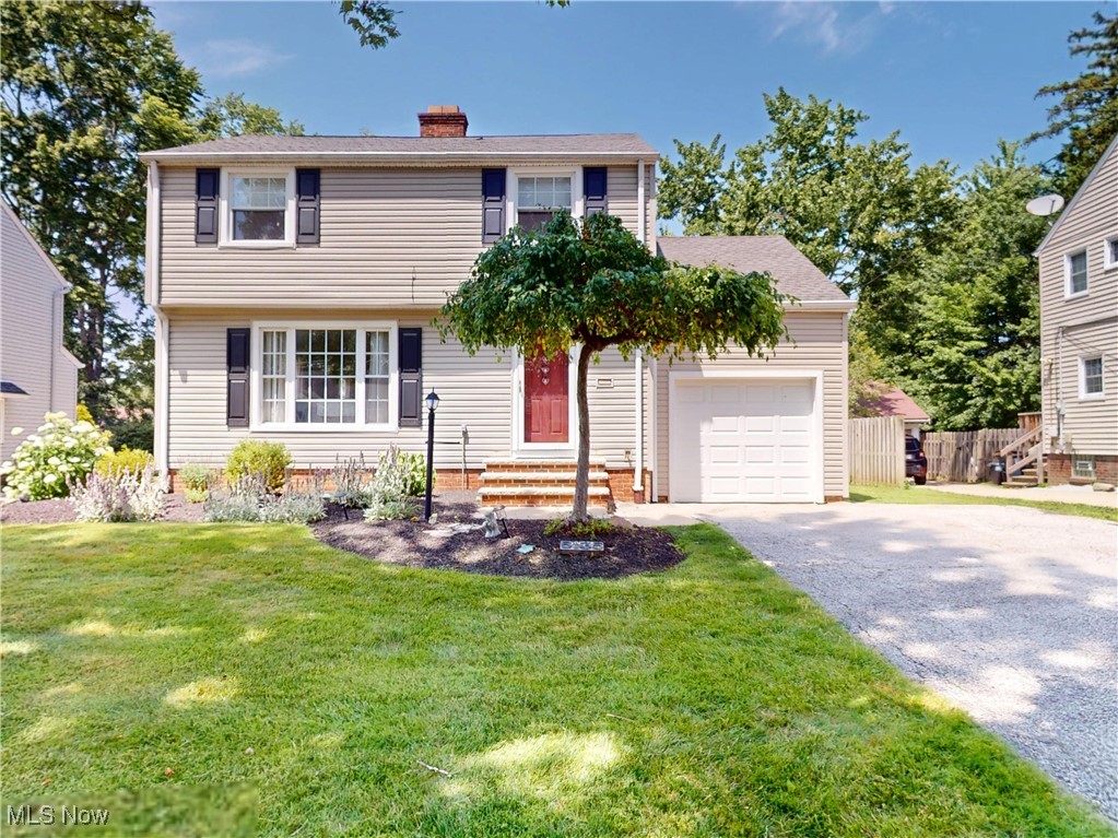 5135 Edenhurst Road Cleveland, OH 44124 - Photo 1 of 30