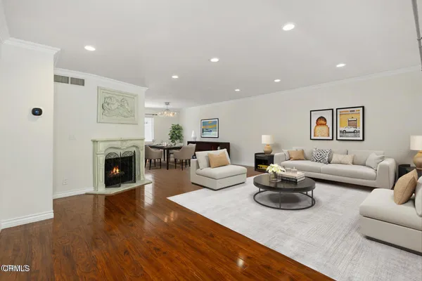 $4,500 | 9503 VÃa Venezia, Burbank, CA 91504