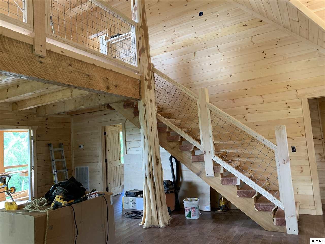 829 Crooked Ridge Road Gatlinburg, TN 37738 - Photo 8 of 23 Gallery Image 8
