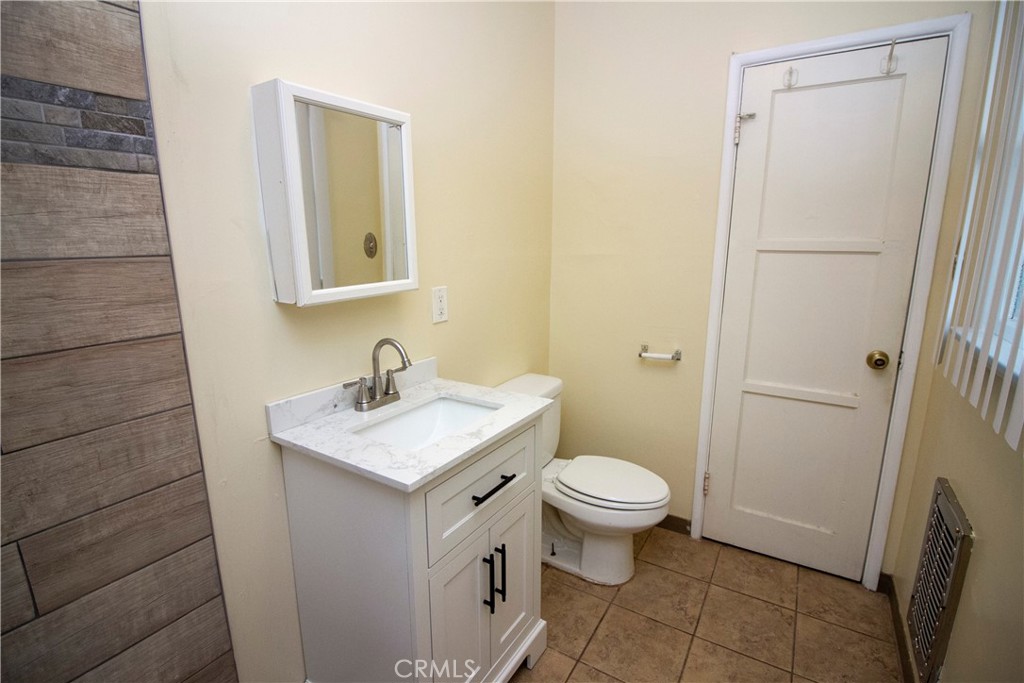 3453 Chestnut Street Riverside, CA 92501 - Photo 10 of 13