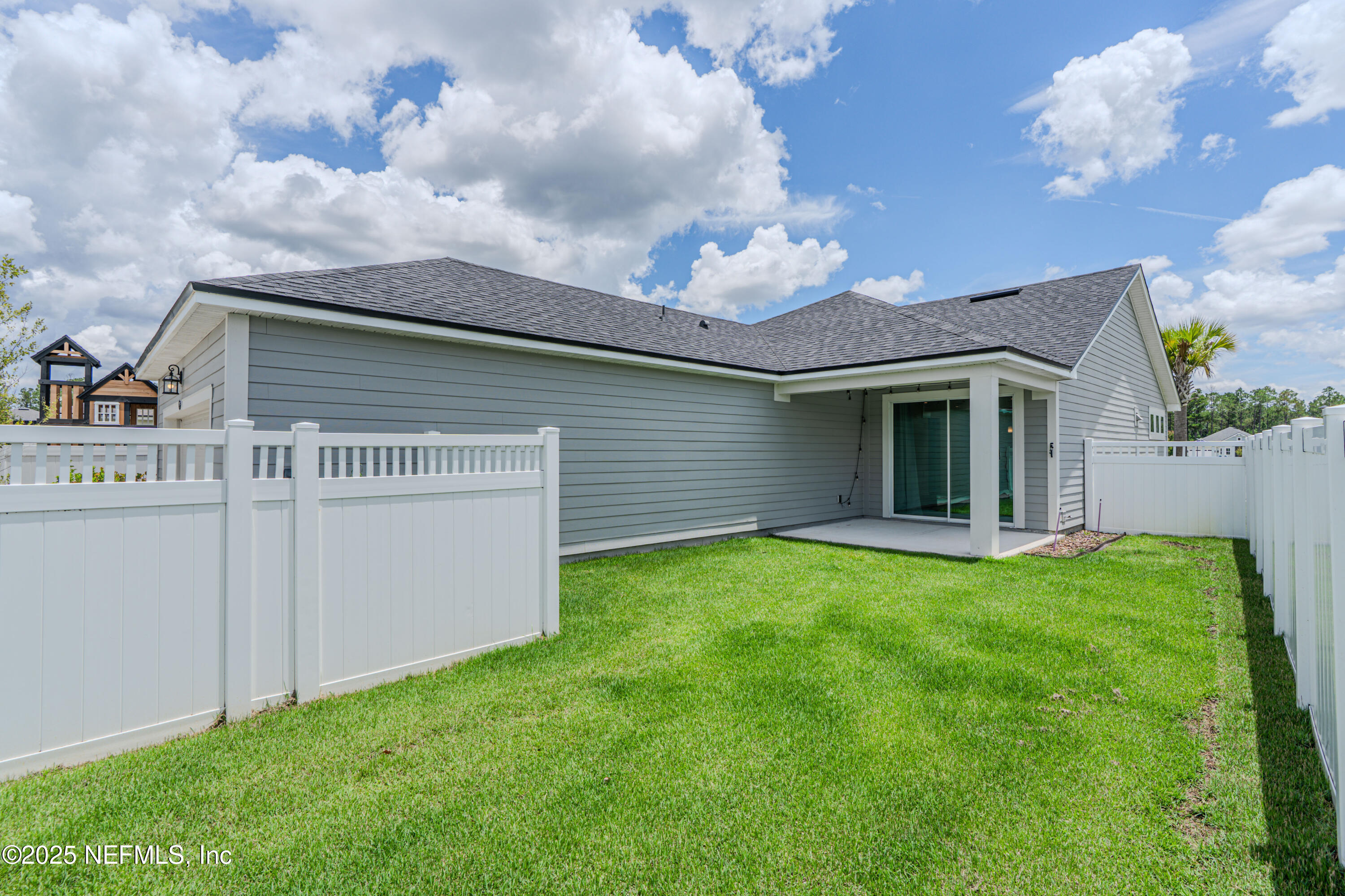 575 Buttonwood Loop Yulee, FL 32097 - Photo 36 of 72 Private Backyard