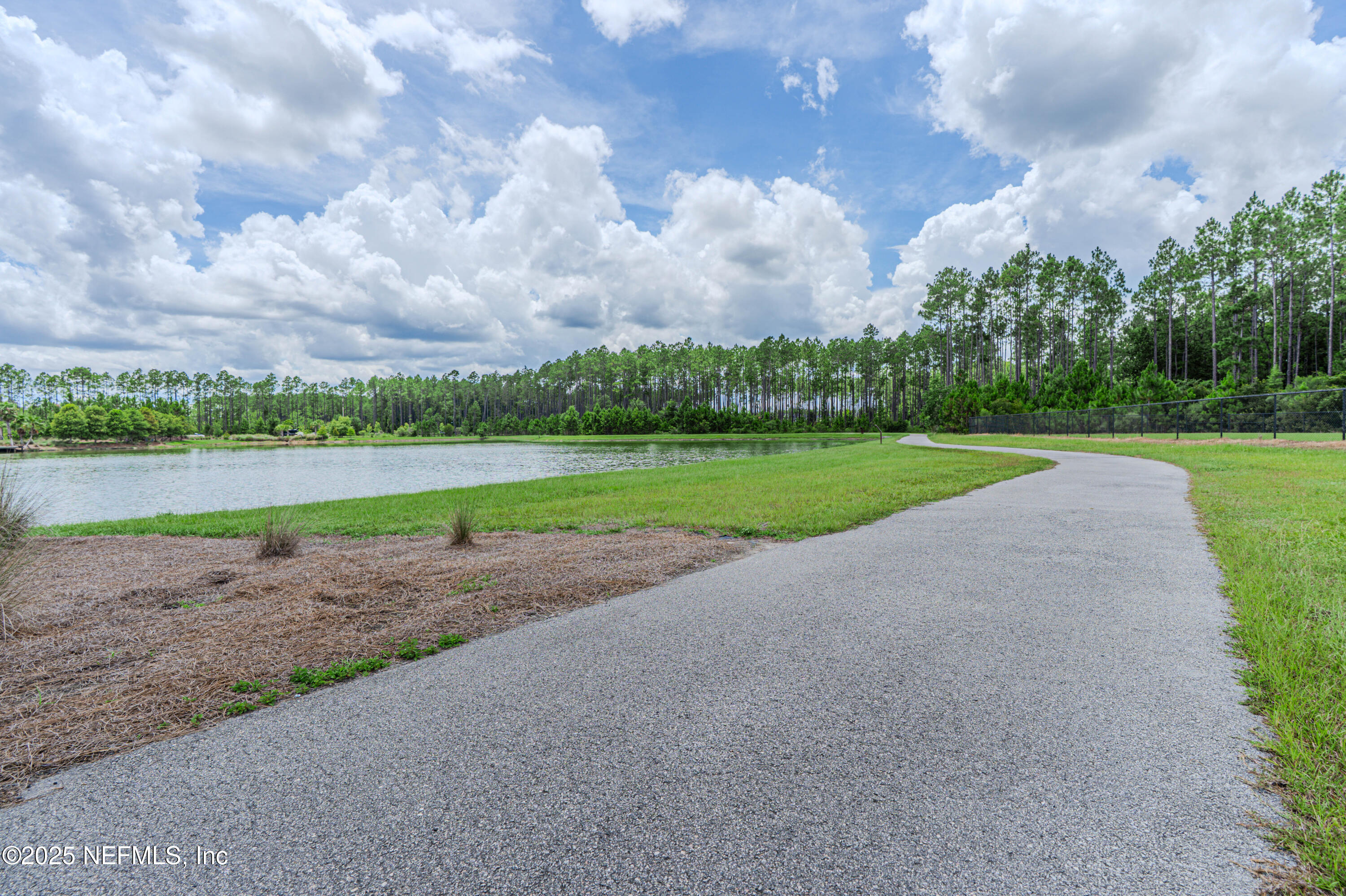 575 Buttonwood Loop Yulee, FL 32097 - Photo 60 of 72 Jogging Trails