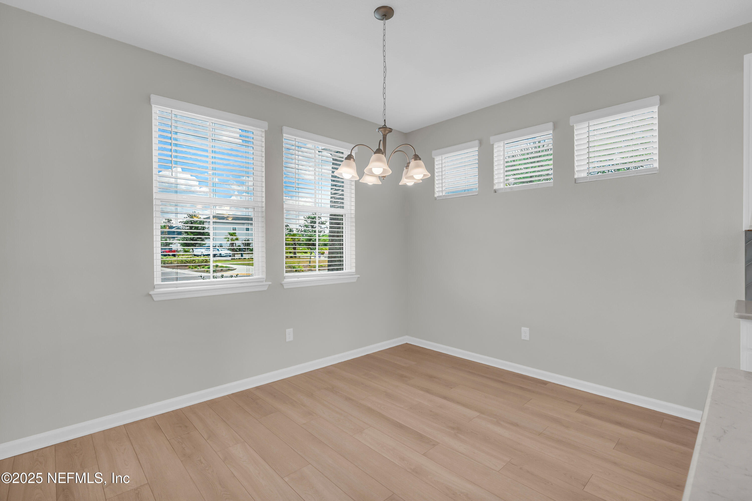 575 Buttonwood Loop Yulee, FL 32097 - Photo 8 of 72 Dining Room