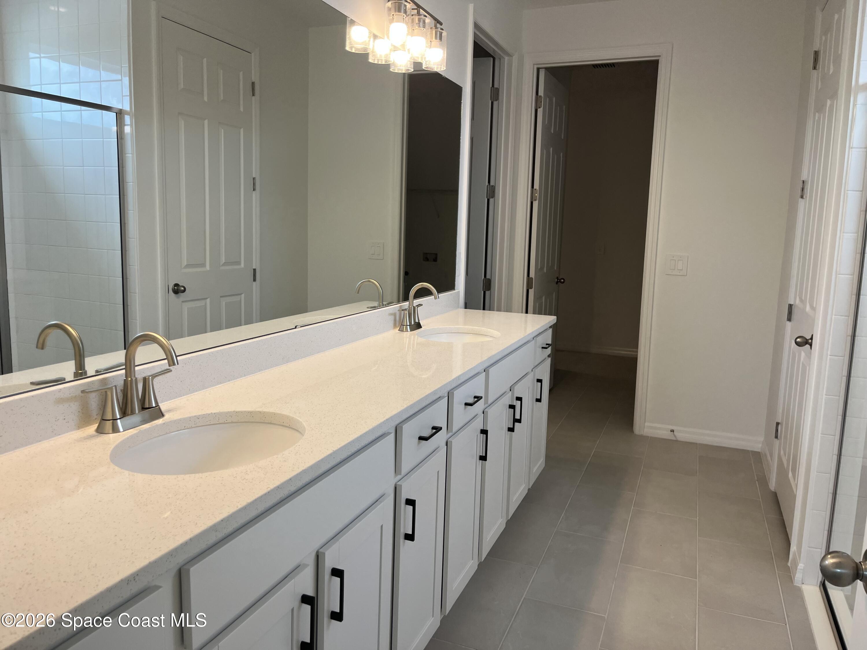 1423 Dunblane Way Northeast Palm Bay, FL 32905 - Photo 5 of 9 Primary Bathroom