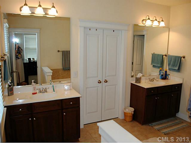3321 Richard's Crossing Fort Mill, SC 29708 - Photo 8 of 13