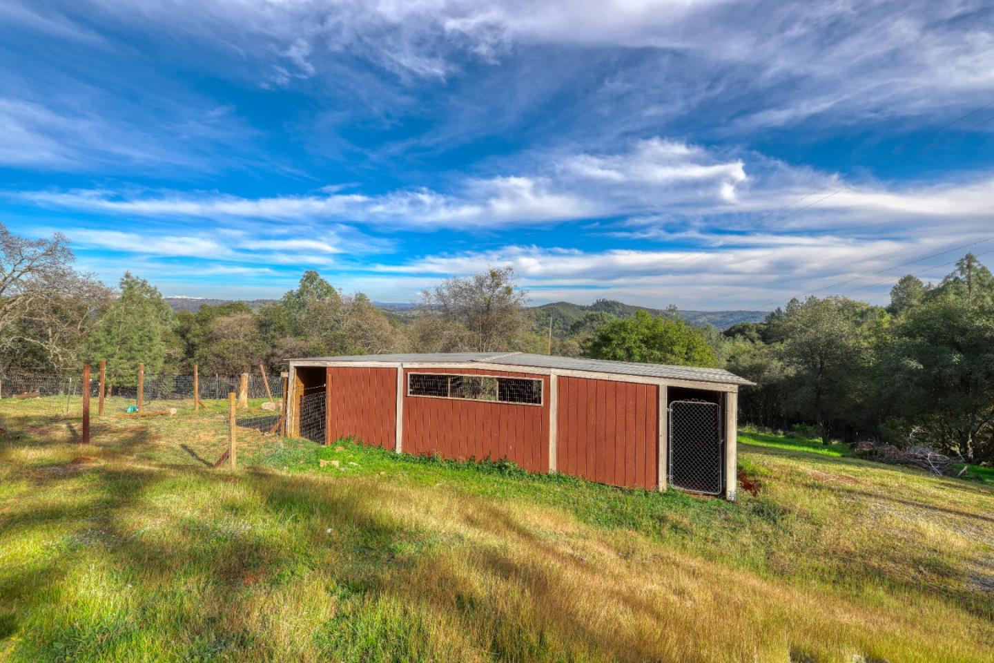 5251 Coyote Pass Road Shingle Springs, CA 95682 - Photo 28 of 40 Gallery Image 28