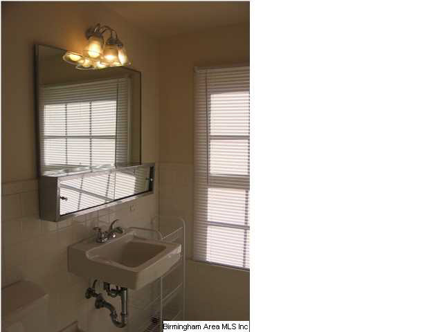 809 Spring Lake Circle Birmingham, AL 35217 - Photo 29 of 32