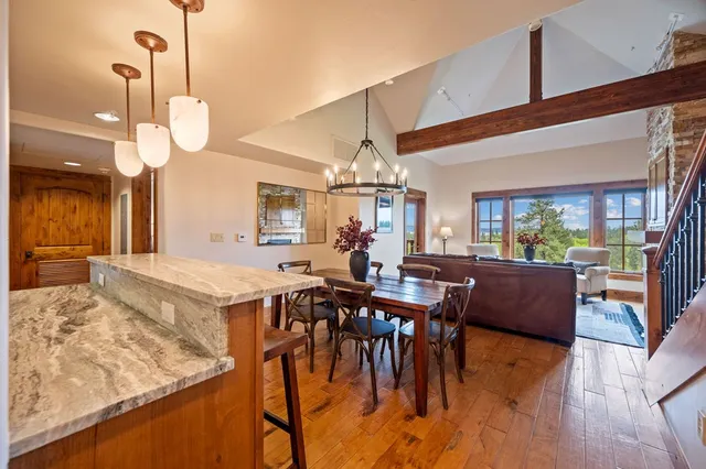 $1,200,000 | 75 Arling Center Court, Unit 415, Donnelly, ID 83615