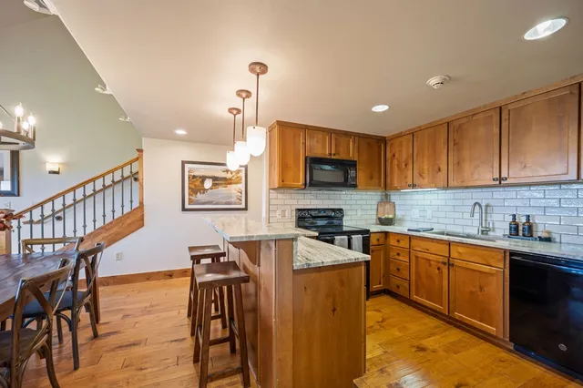 $1,200,000 | 75 Arling Center Court, Unit 415, Donnelly, ID 83615