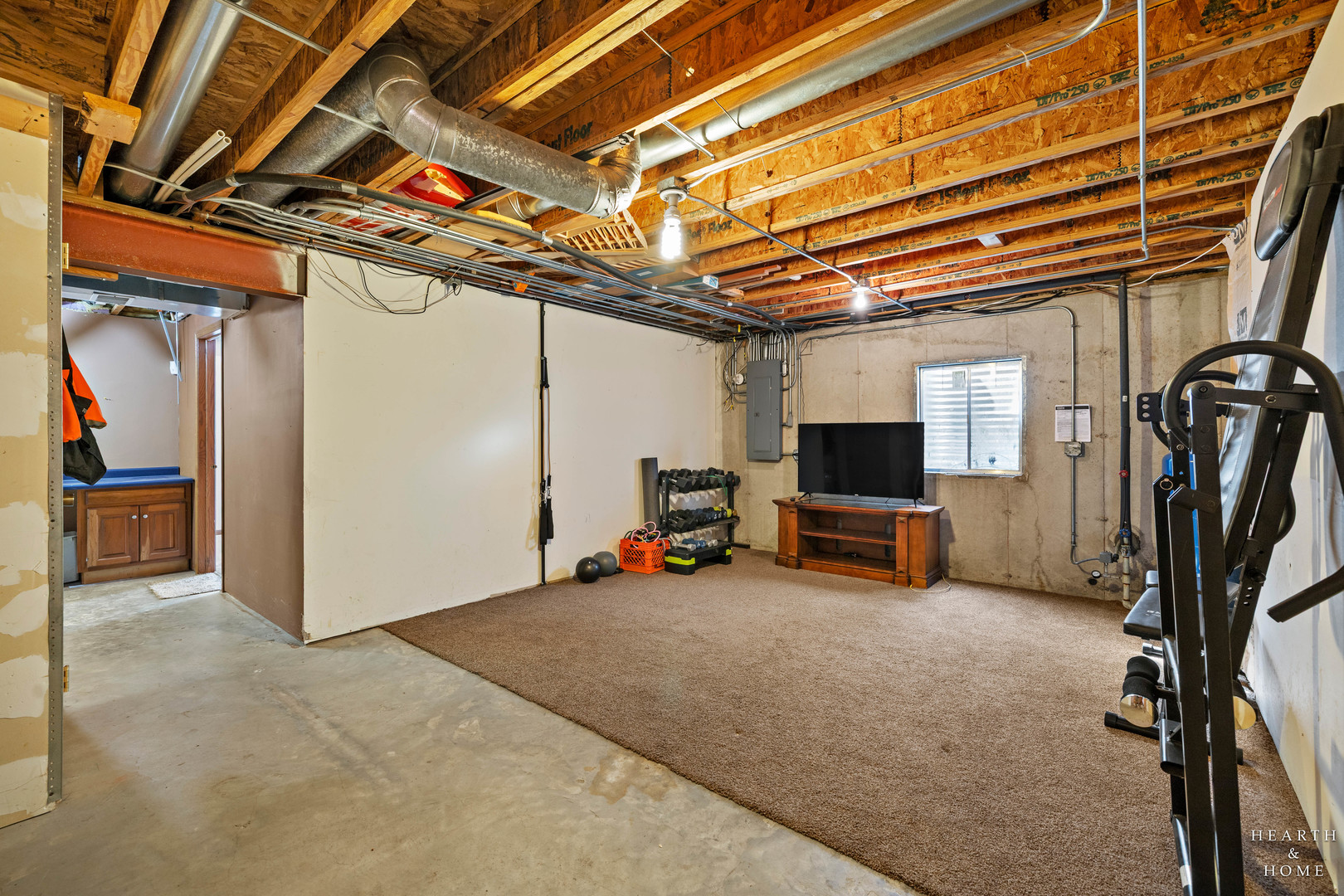 10514 Ridge Lane Marengo, IL 60152 - Photo 37 of 51 a view of a room with gym equipment