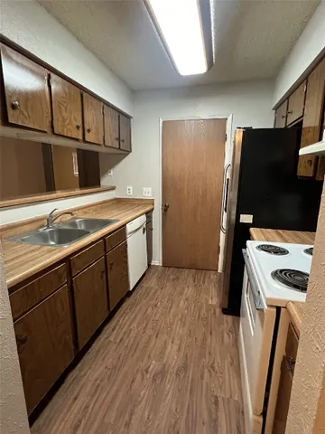 $420,000 | 8105 Dowling Cove, Austin, TX 78745