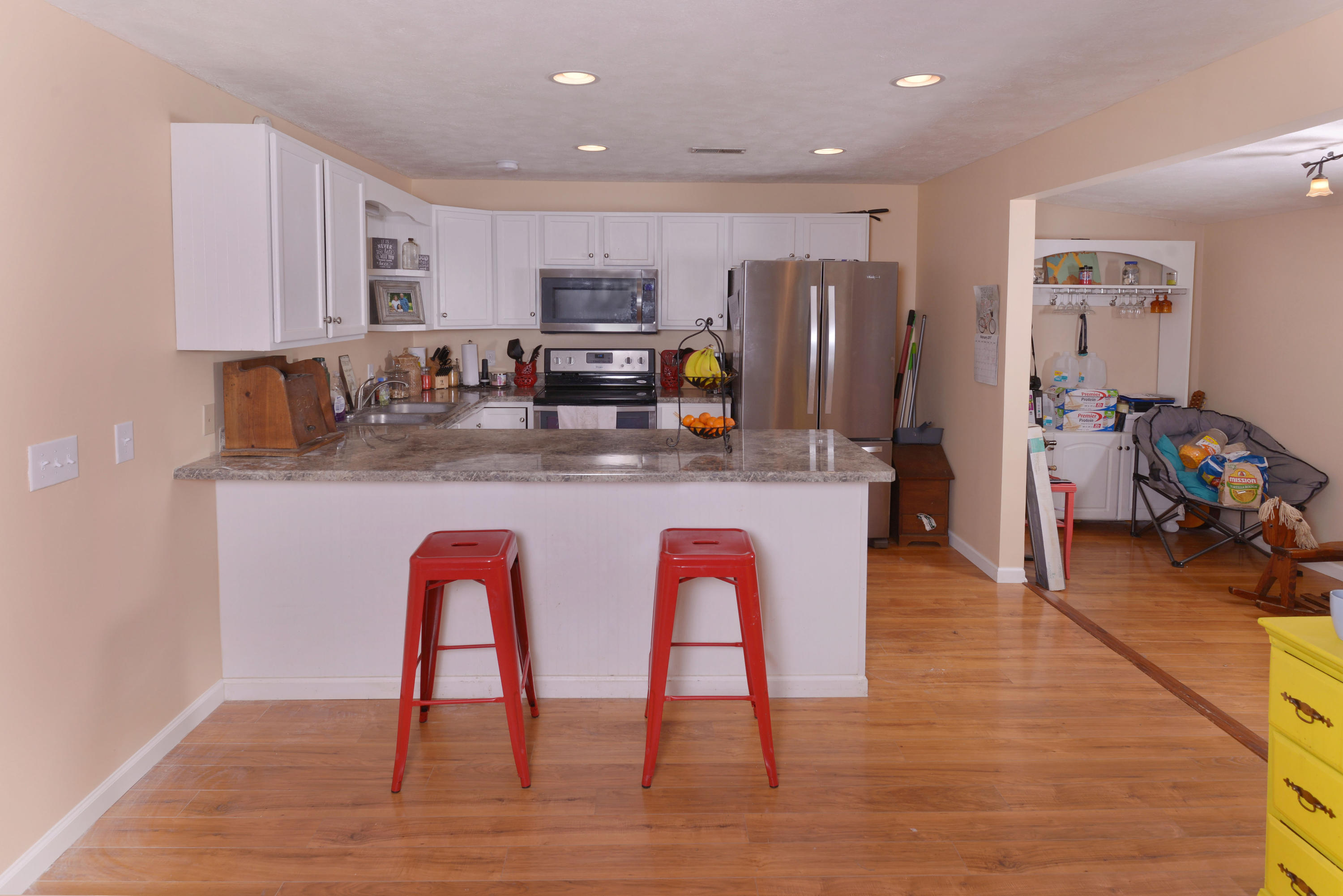 1939 Pine Ridge Road Seymour, TN 37865 - Photo 10 of 29 Kitchen Breakfast bar