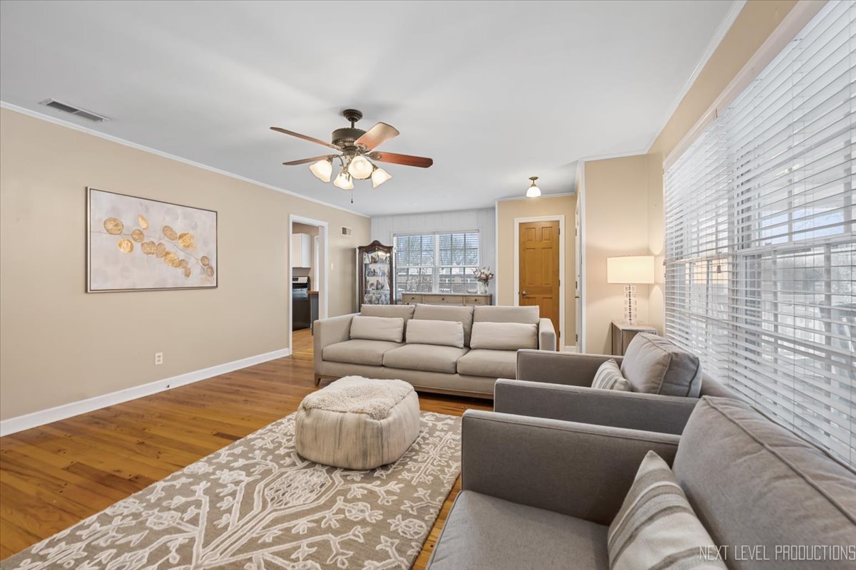 1201 Ford Street Geneva, IL 60134 - Photo 6 of 23