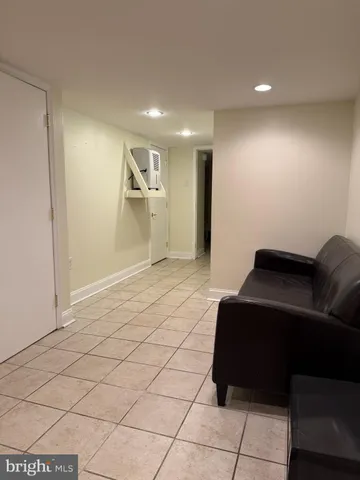 $2,250 | 811 Earp Street, Philadelphia, PA 19147