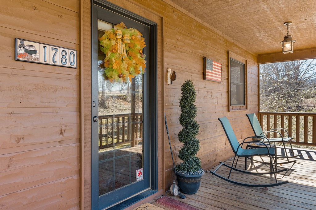 1780 Hunnicut Road Hiawassee, GA 30546 - Photo 6 of 40 Gallery Image 6