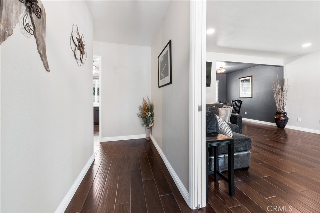 5470 Greenbrier Drive Riverside, CA 92504 - Photo 15 of 38