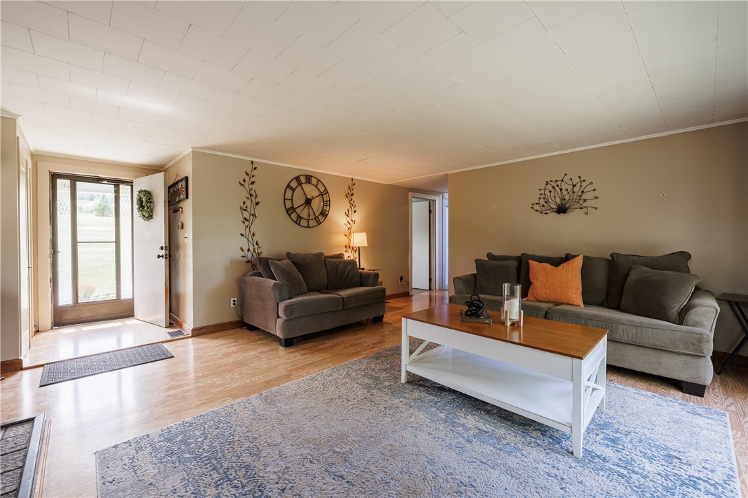 6511 Fisher Hill Road Canandaigua, NY 14424 - Photo 6 of 26