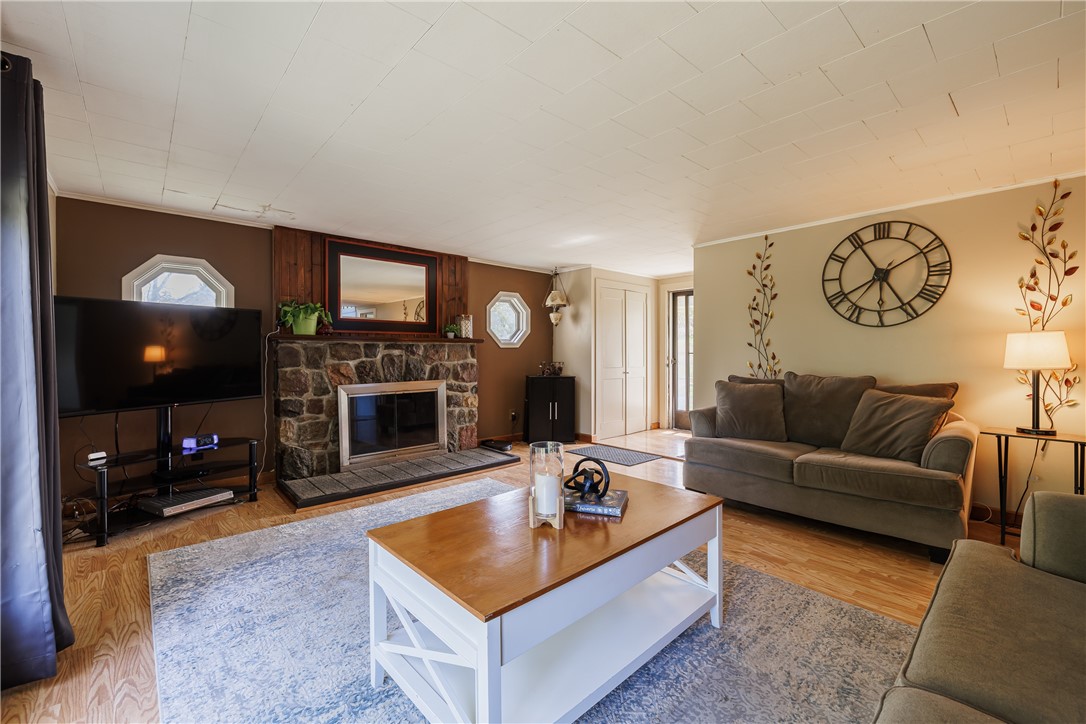 6511 Fisher Hill Road Canandaigua, NY 14424 - Photo 7 of 26