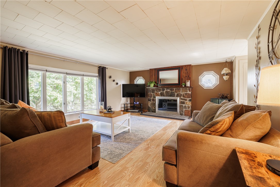 6511 Fisher Hill Road Canandaigua, NY 14424 - Photo 8 of 26