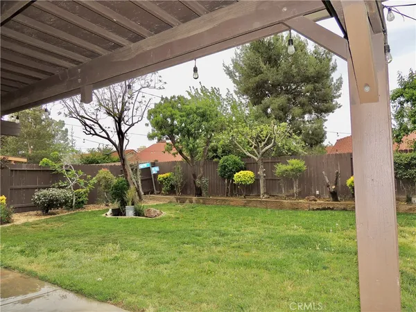 $2,600 | 1142 Stephanie Court, Lancaster, CA 93535