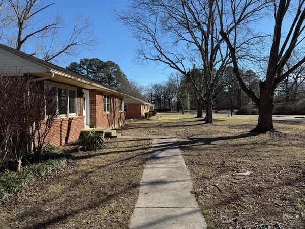 $239,900 | 406 Foxboro Lane, Tullahoma, TN 37388