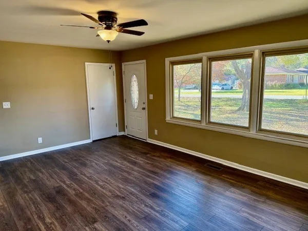 $239,900 | 406 Foxboro Lane, Tullahoma, TN 37388