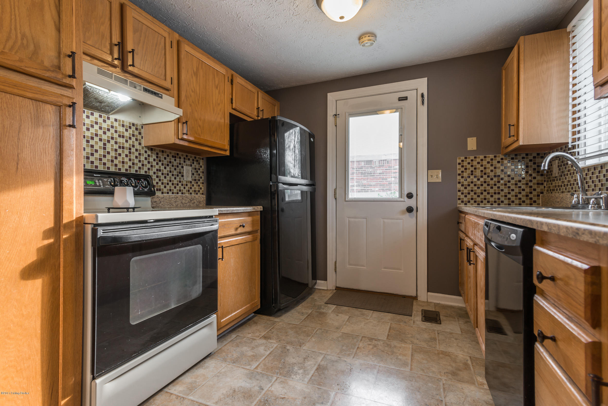 11836 Olde Spring Road Louisville, KY 40245 - Photo 15 of 43 DHI-211 (1)