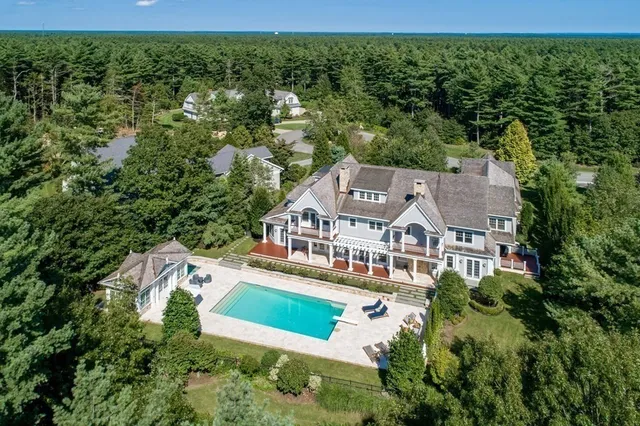 $3,200,000 | 19 High Ridge Drive, Mattapoisett, MA 02739