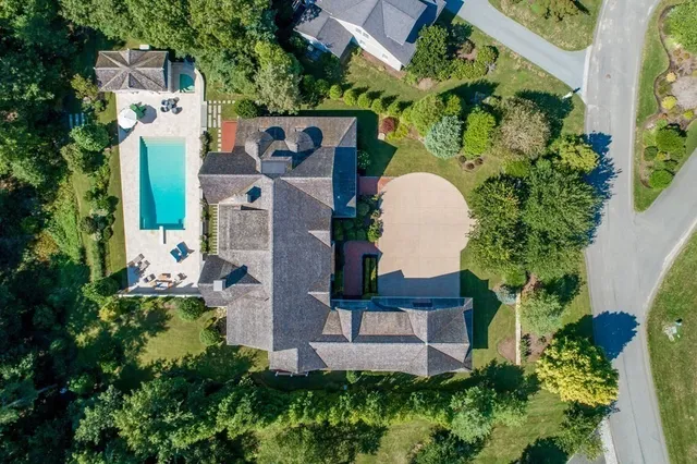 $3,200,000 | 19 High Ridge Drive, Mattapoisett, MA 02739