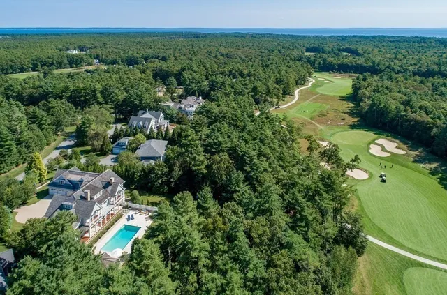 $3,200,000 | 19 High Ridge Drive, Mattapoisett, MA 02739