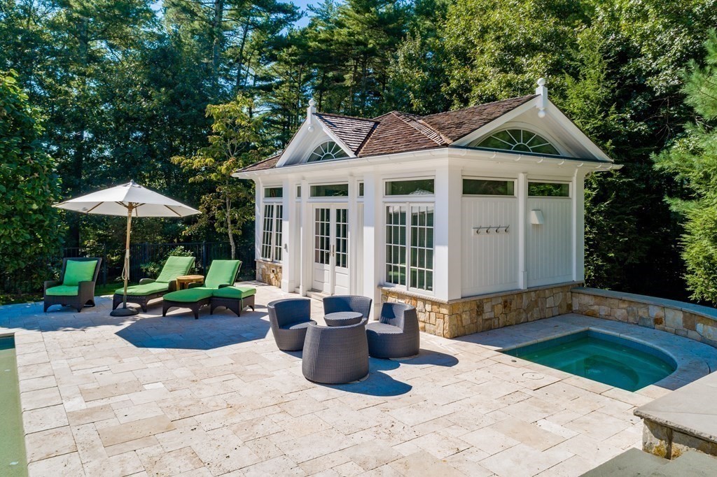 19 High Ridge Drive Mattapoisett, MA 02739 - Photo 8 of 41