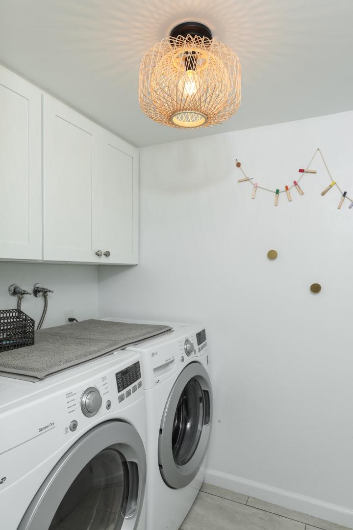 1394 North Loop Drive San Jose, CA 95126 - Photo 16 of 40 a utility room with dryer and washer