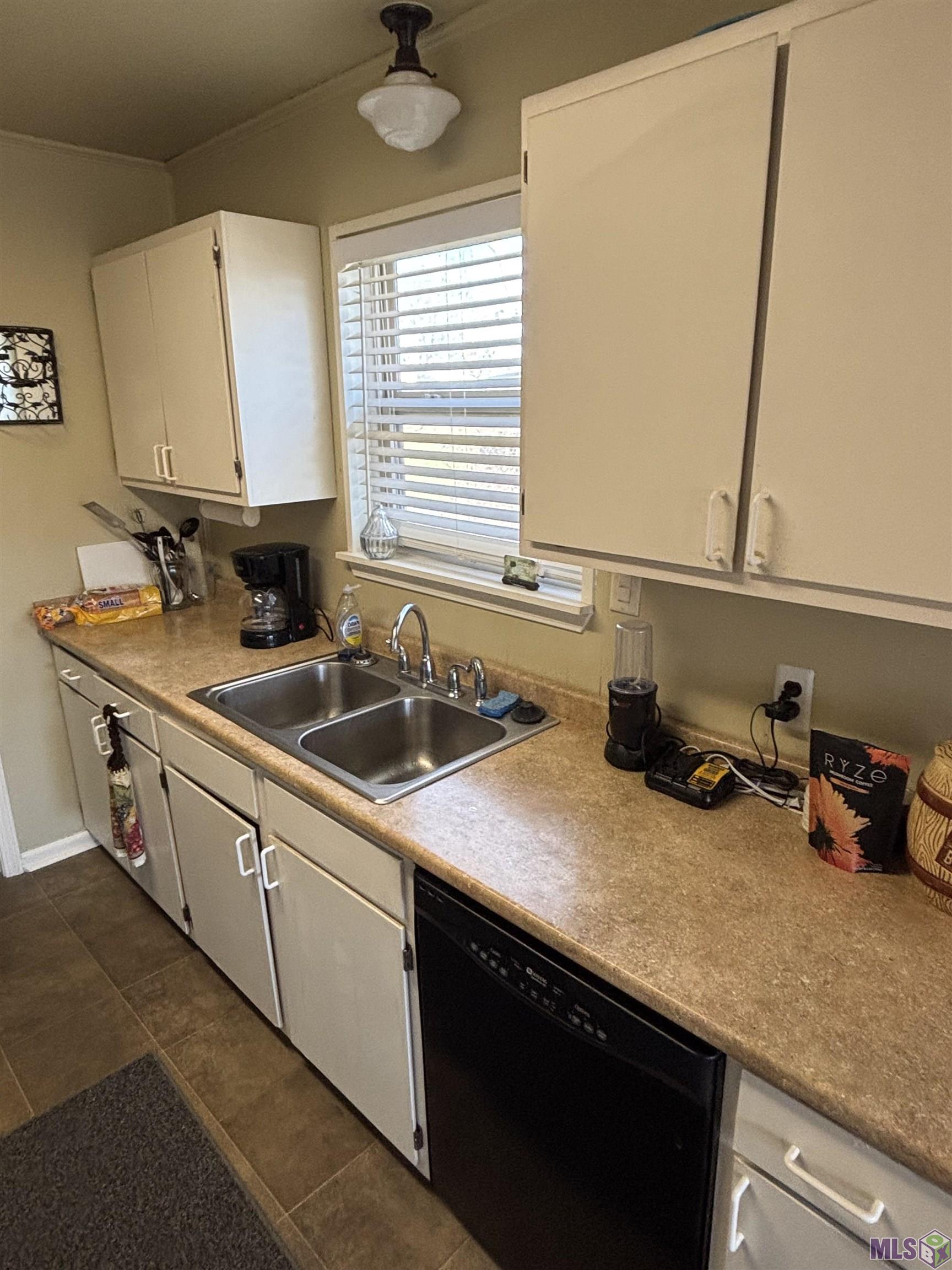 5200 Pecan Point Lane Jarreau, LA 70749 - Photo 3 of 8