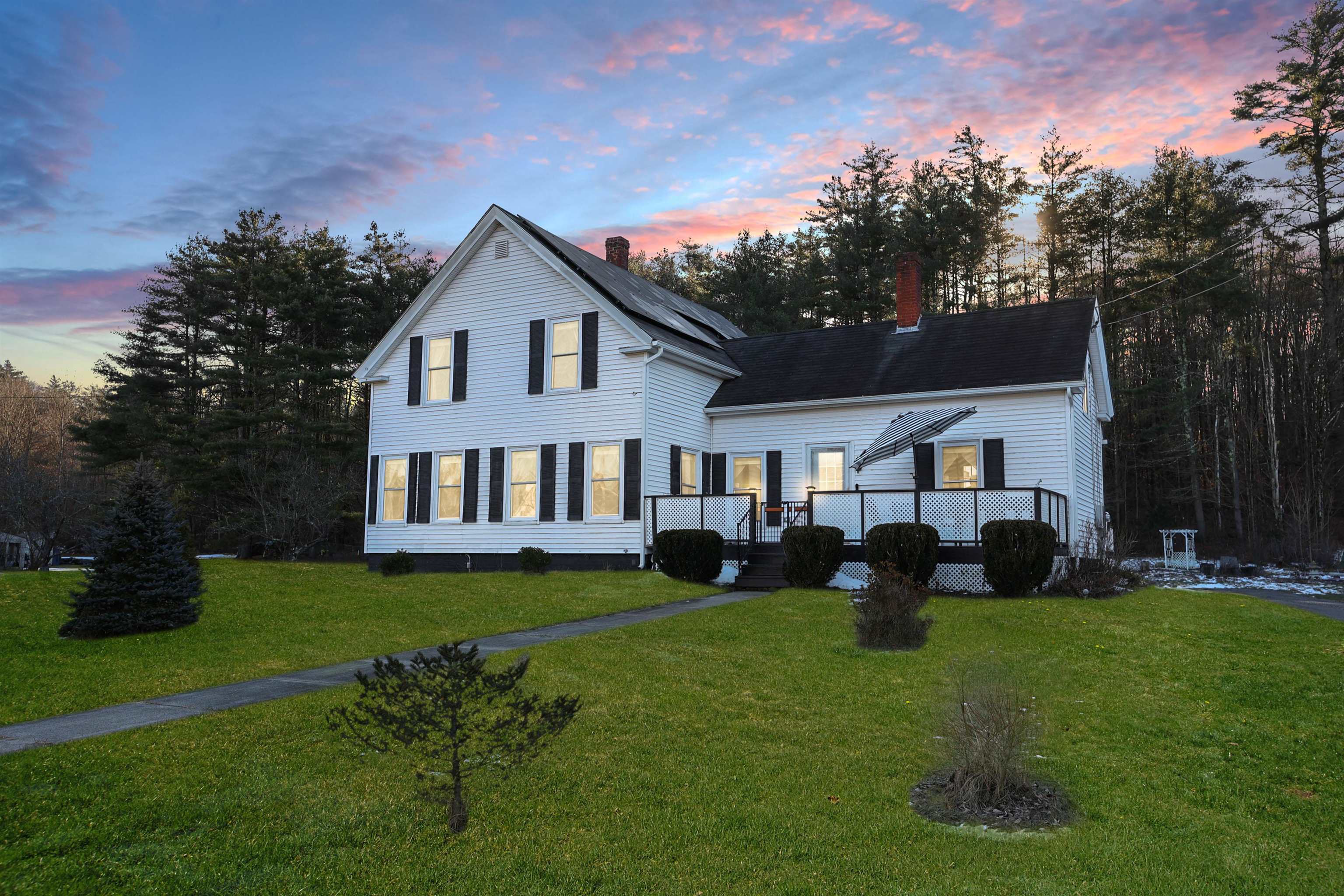424 Eaton Road Swanzey, NH 03446 - Photo 1 of 40 Gallery Image 1