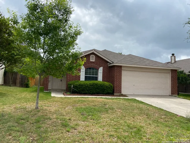$1,900 | 7439 Carriage Pass, San Antonio, TX 78249