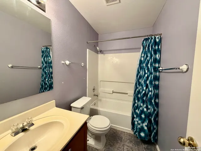 $1,900 | 7439 Carriage Pass, San Antonio, TX 78249