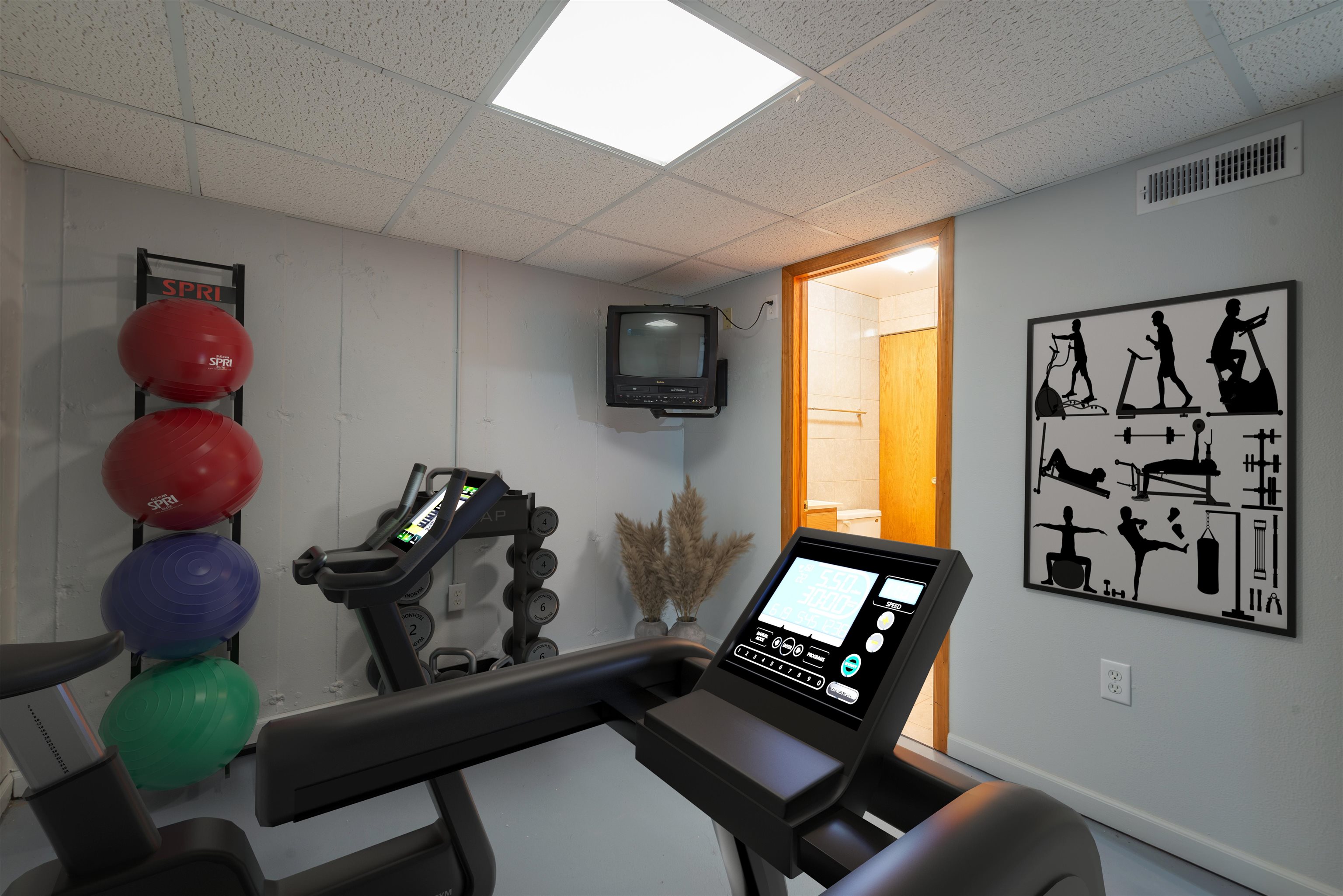 706 Hewitt Street Forreston, IL 61030 - Photo 19 of 34