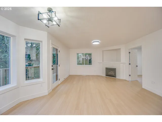 $799,000 | 3704 Northwest Orchard Court, Camas, WA 98607