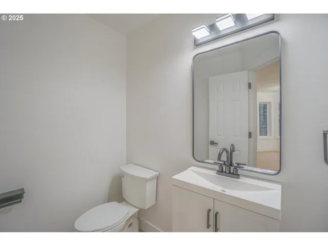 $799,000 | 3704 Northwest Orchard Court, Camas, WA 98607