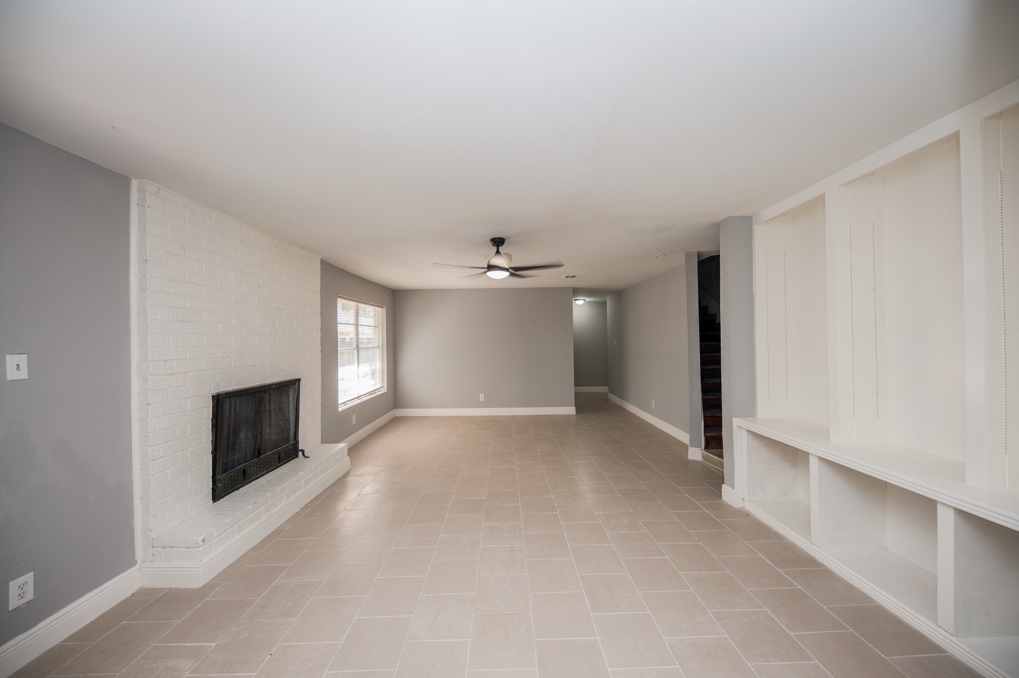 9407 Pipestone Street Houston, TX 77074 - Photo 6 of 32