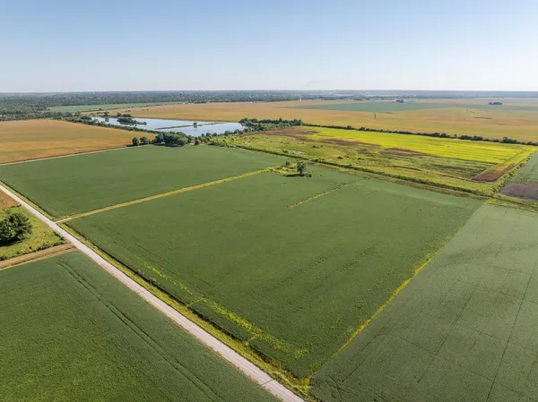 $1,995,000 | 316 Road Carrollton Mo 64633, Carrollton, MO 64633