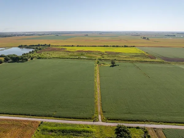 $1,995,000 | 316 Road Carrollton Mo 64633, Carrollton, MO 64633