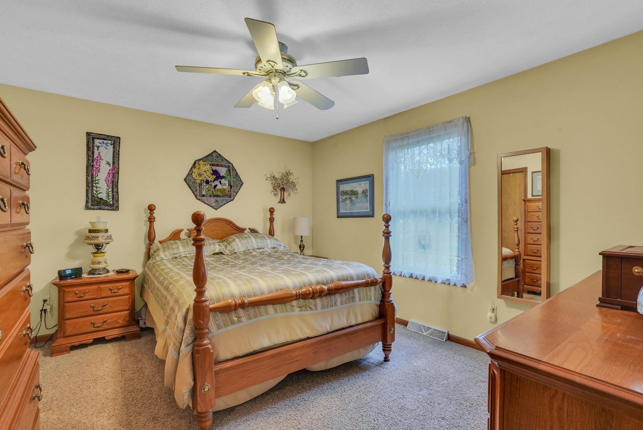 712 East 38 Road Cadillac, MI 49601 - Photo 34 of 67