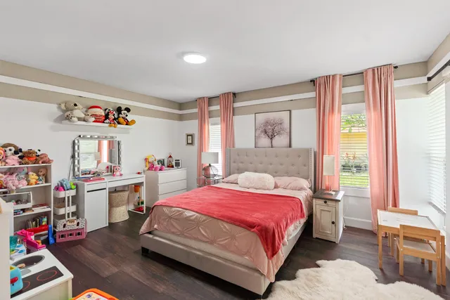 $1,190,000 | 6106 Royal Poinciana Lane, Tamarac, FL 33319